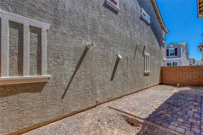 Building Photo - 2757 Pellaro Walk