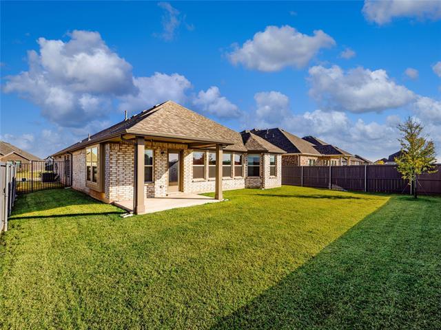 Building Photo - 3301 Redbud Flower Trl