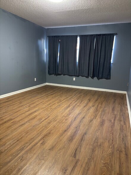 Building Photo - 4455 38th Ter N