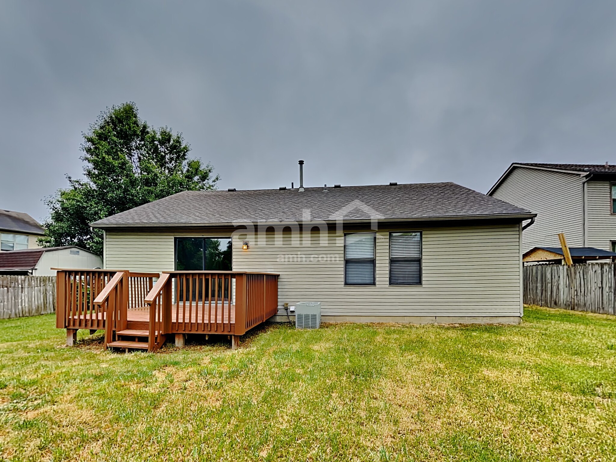 Building Photo - 6948 Kinston Dr