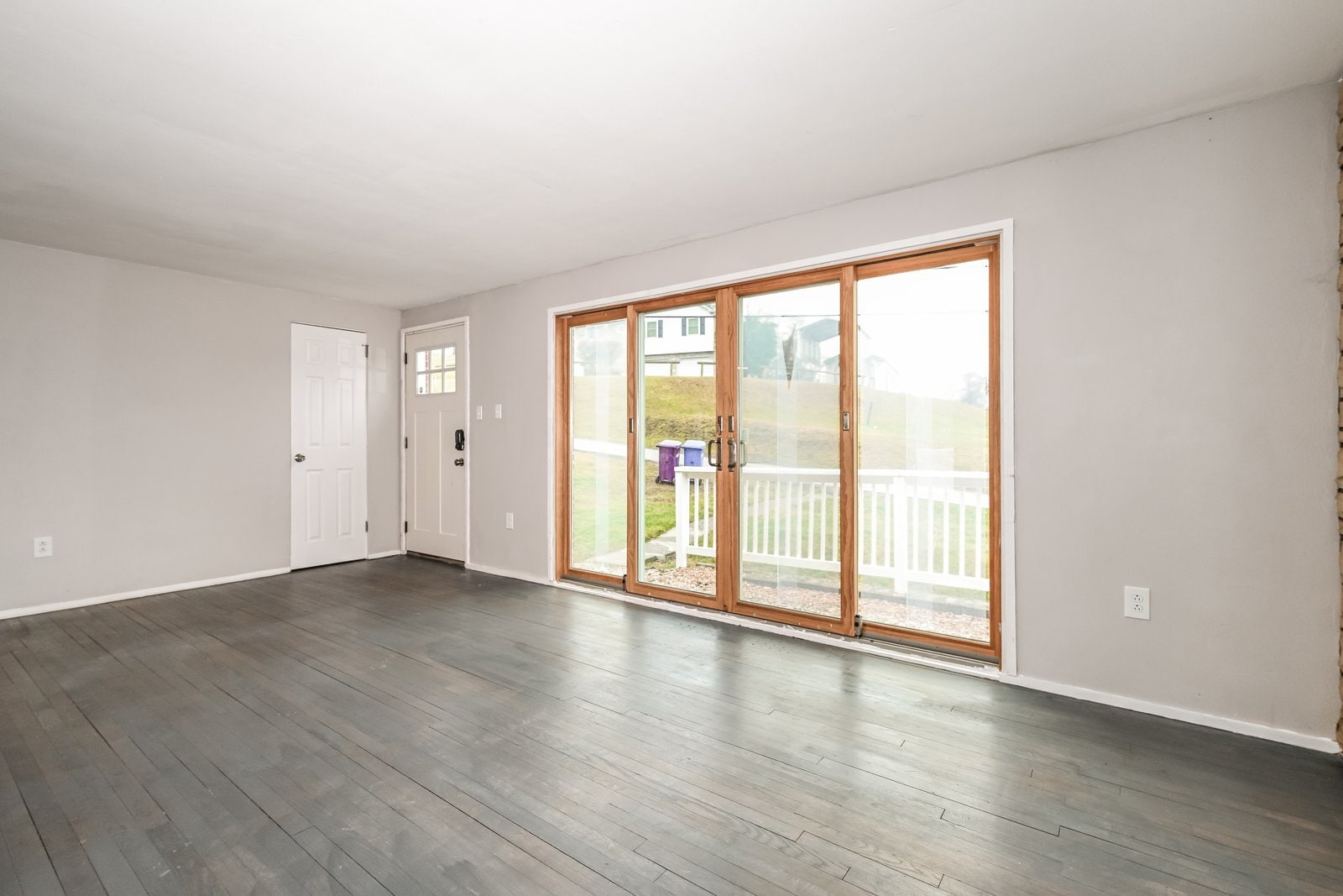 Building Photo - 125 Scott Rd