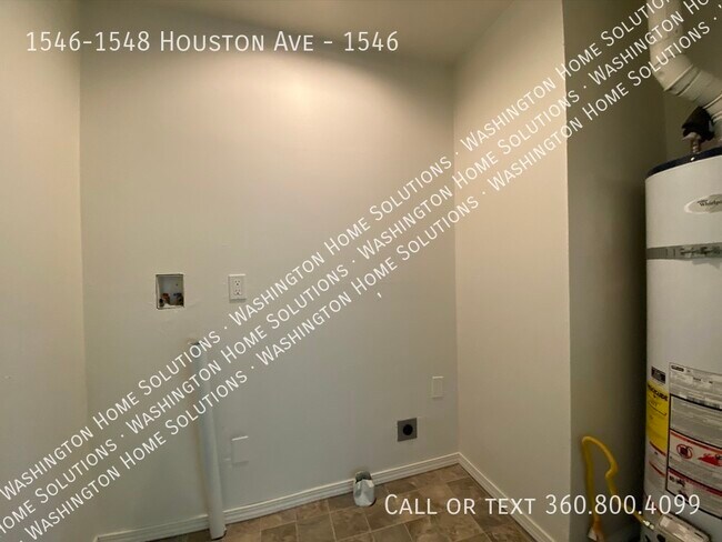 Building Photo - 1546-1548 Houston Ave-1546
