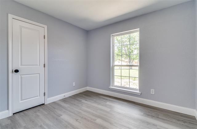 Building Photo - 1502 Staple Dr