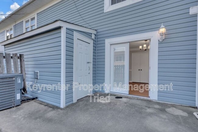 Building Photo - 5715 Bramblegate Rd