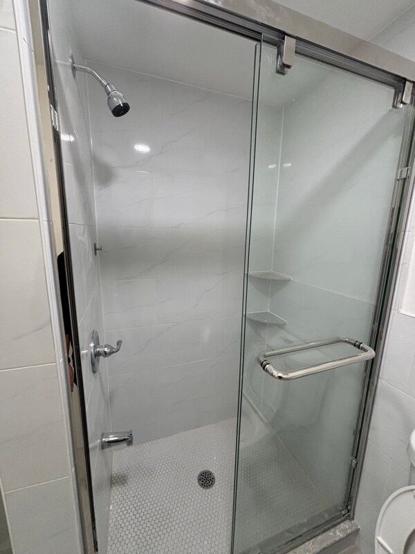 Building Photo - 1318 E Luzerne St