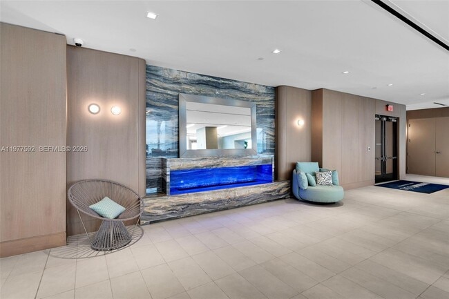 Building Photo - 700 NE 26th Terrace