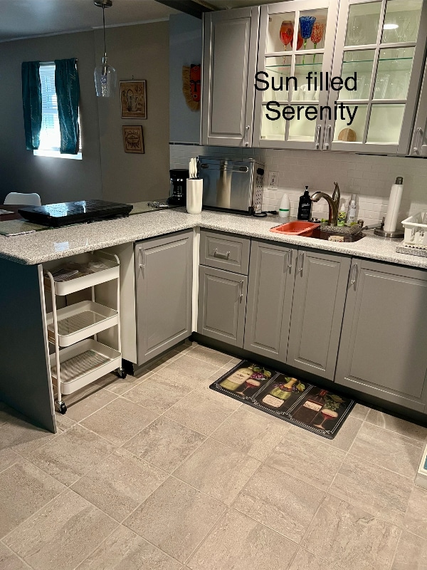 Building Photo - 1 Upon Request