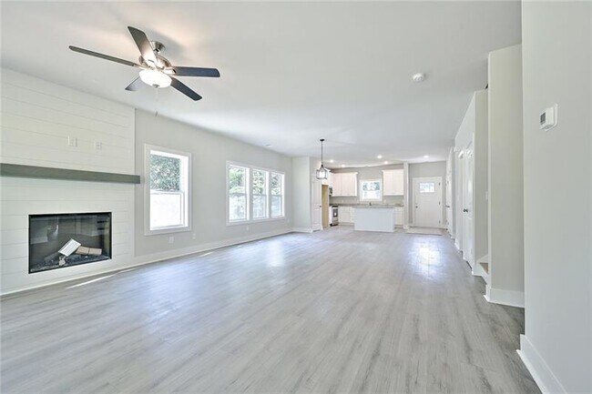 Building Photo - 2704 Allyn Way NW