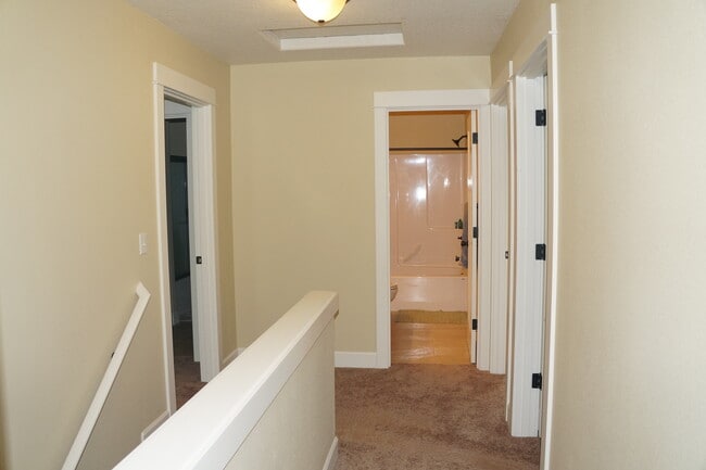 Building Photo - NE Piedmont 3-bedroom Beauty!