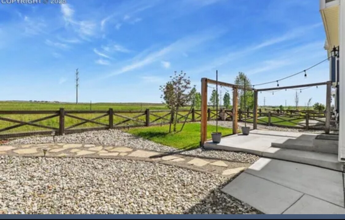 Building Photo - 7238 Fauna Glen Dr