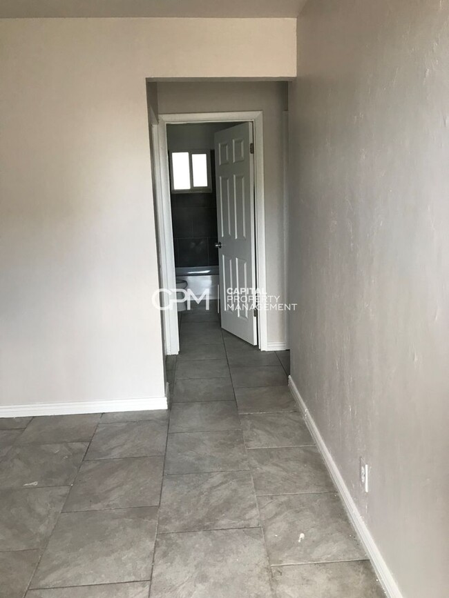 Building Photo - 3065 S 9100 W