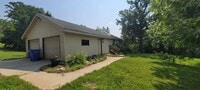 Building Photo - Fully Furnished 3 Bedroom House