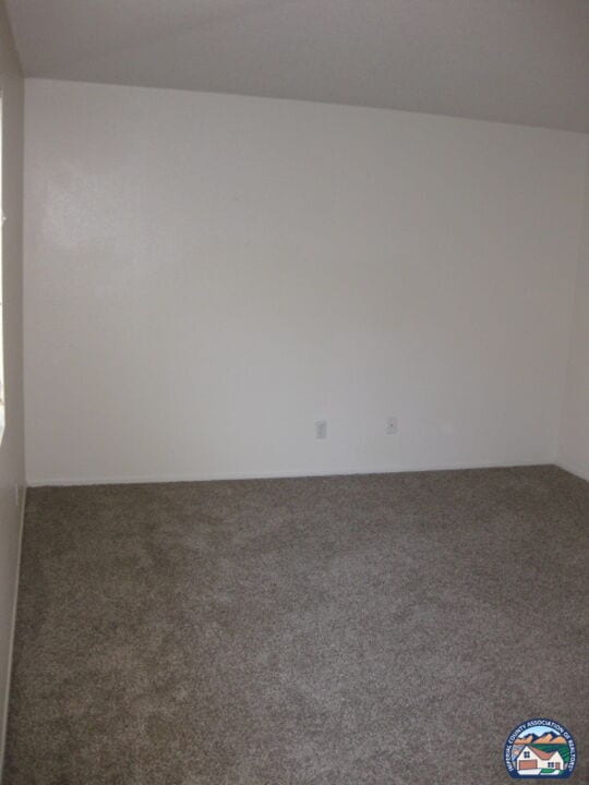 Building Photo - 1100 Rodeo Dr