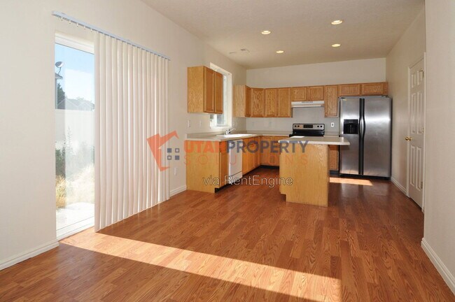 Building Photo - 6706 Chiswick Ct