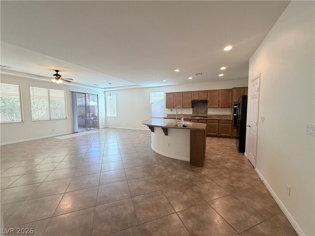 Building Photo - 1936 Bluff Knoll Ct