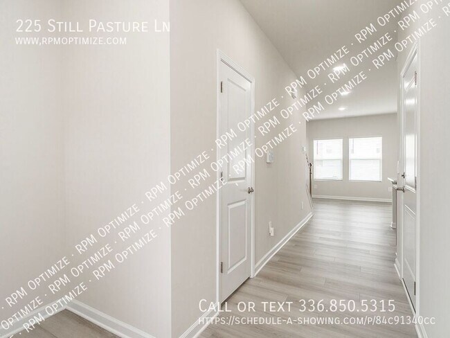 Building Photo - 225 Still Pasture Ln