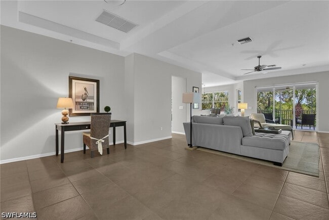 Building Photo - 12870 Carrington Cir