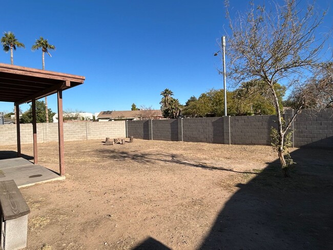 Building Photo - Tempe 3Bed, 2Bath Single Story Home