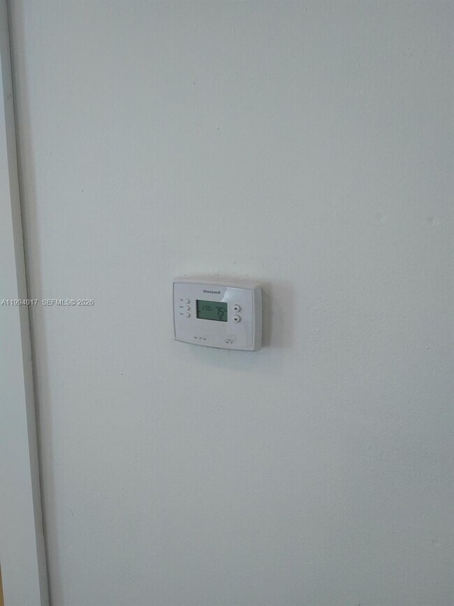 Building Photo - 750 Jefferson Ave