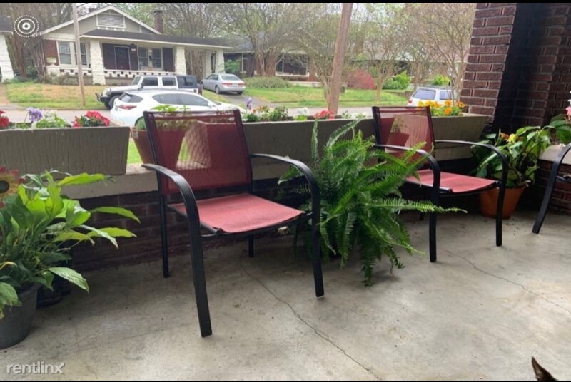 Building Photo - 2250 Evelyn Ave