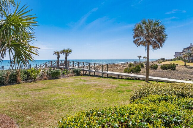 Building Photo - 409 Debordieu Blvd