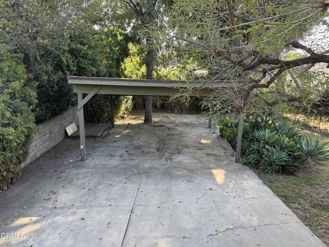 Building Photo - 548 Herbert St