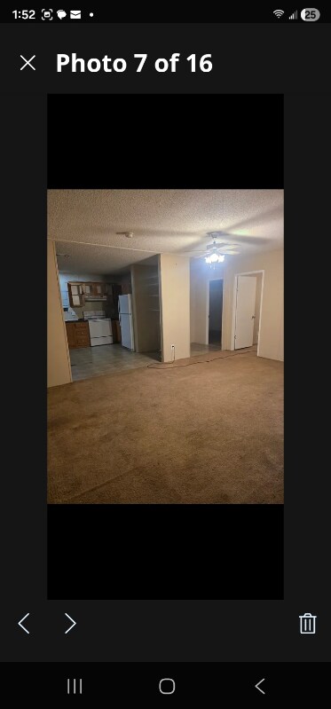 Building Photo - 233 Tracer Ave