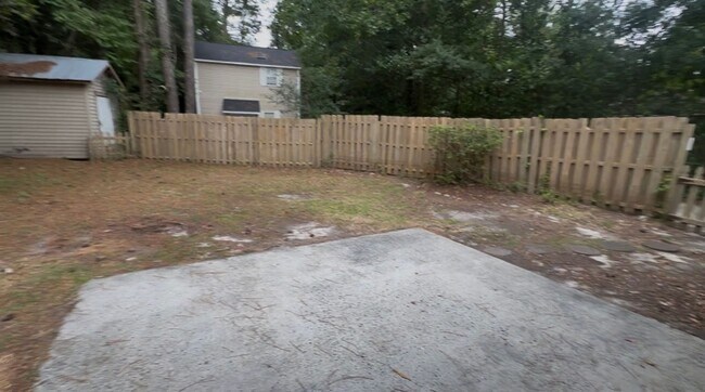 Building Photo - 5854 Michelle Dr