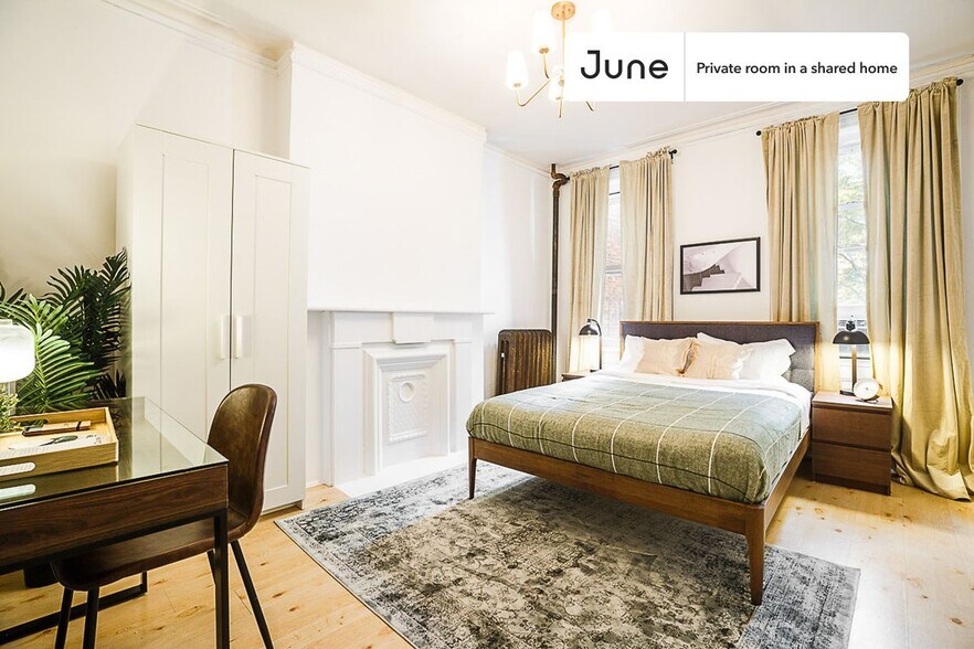 Primary Photo - Room in Shared 5 bed/1 bath home