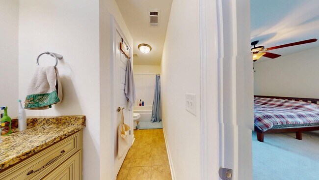 Building Photo - Spacious 4 Bedroom in Cypress Point at the AU Club