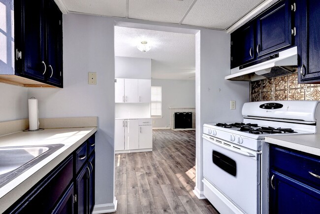 Building Photo - 12928 Daybreak Cir