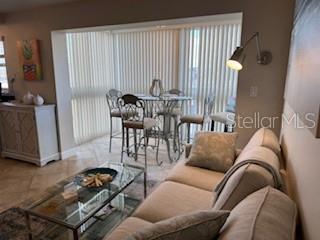 Building Photo - 1255 Tarpon Center Dr