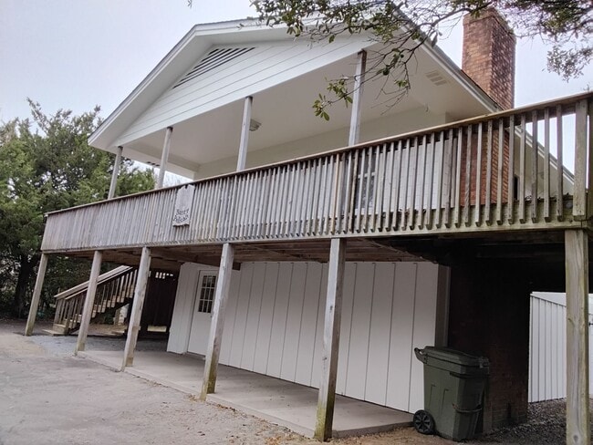 Building Photo - Single Family home in Emerald Isle