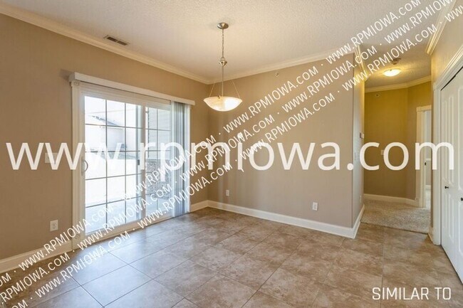 Building Photo - 14115 Airline Ave