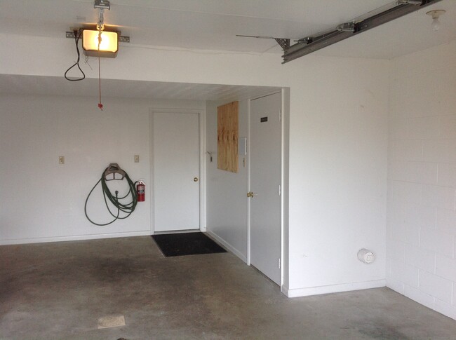 Garage with storage space - 503 Lewis Ave