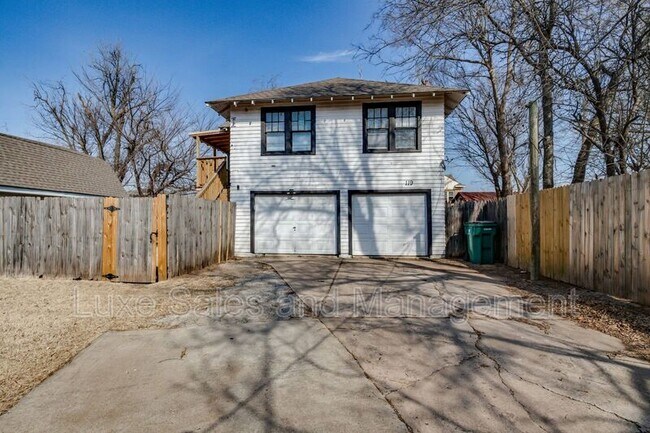 Building Photo - 119 NW 27th St