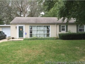 Building Photo - 3 bed/1bath - Great location