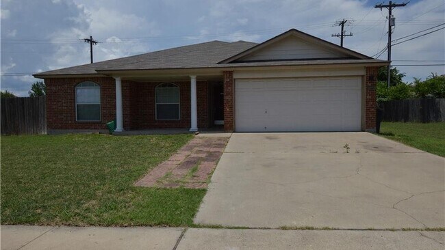 Building Photo - 1809 Herndon Dr