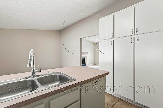 Building Photo - Charming 3 Bed/2 Bath Single-Story Home In Desirable Temecula Location!