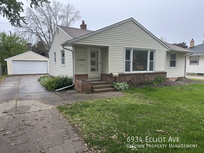Primary Photo - 6934 Elliot Ave