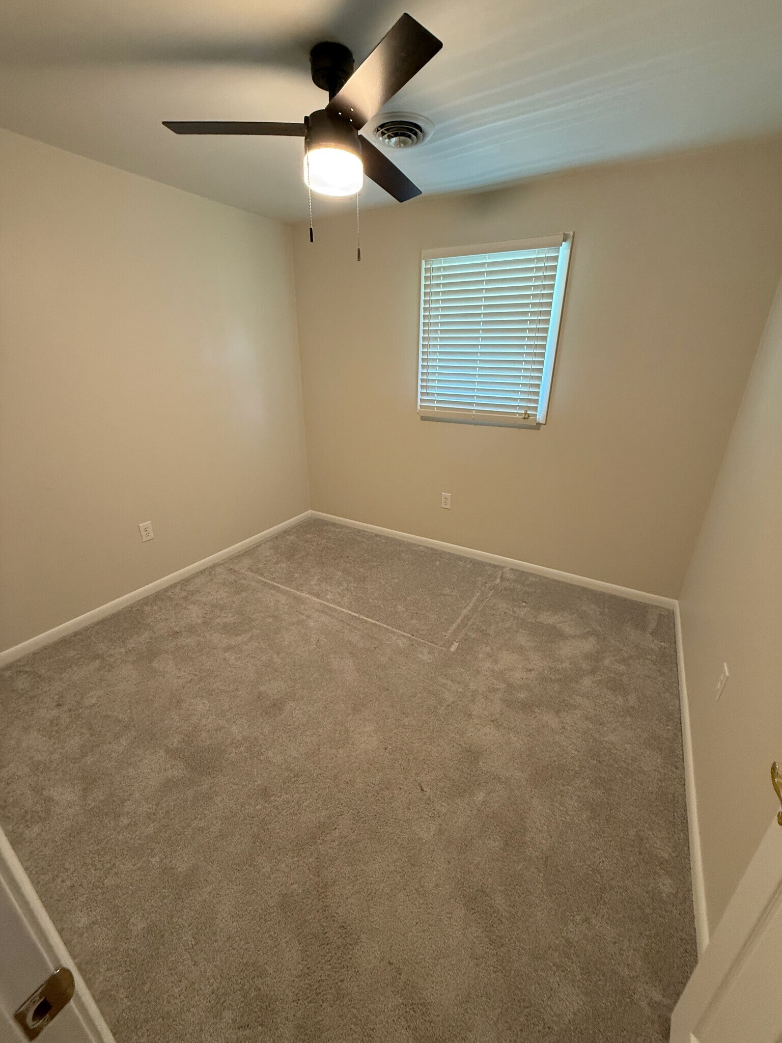 Bedroom 2 - 85 Buckthorn Dr