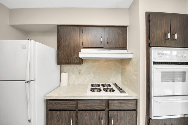 Building Photo - 1307 Glen Echo Dr