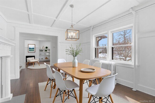 Building Photo - 25 Midland Ave