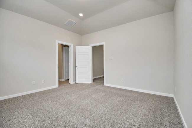 Building Photo - 8408 Rising Stream Dr