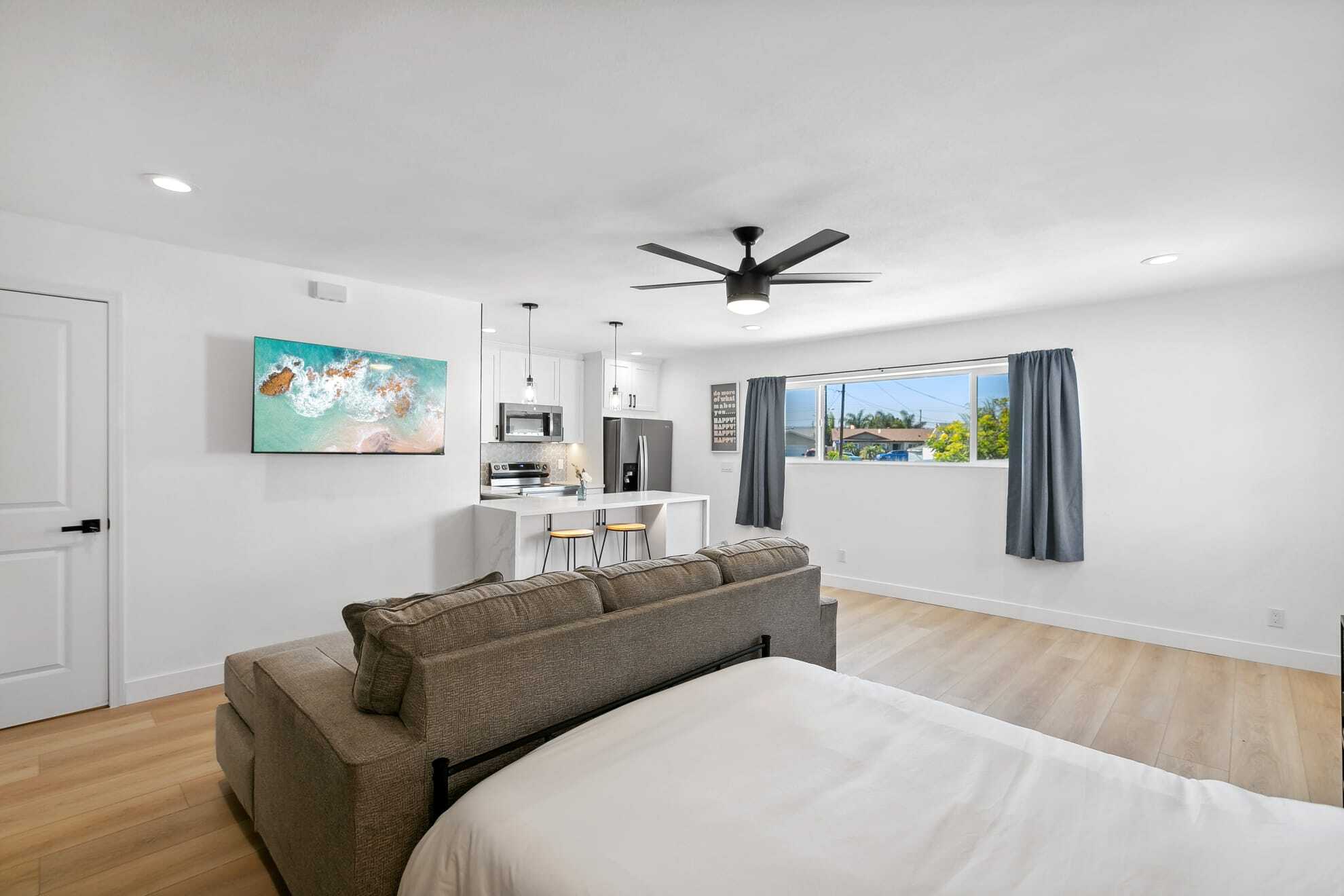 Building Photo - 1310 Halley Ct