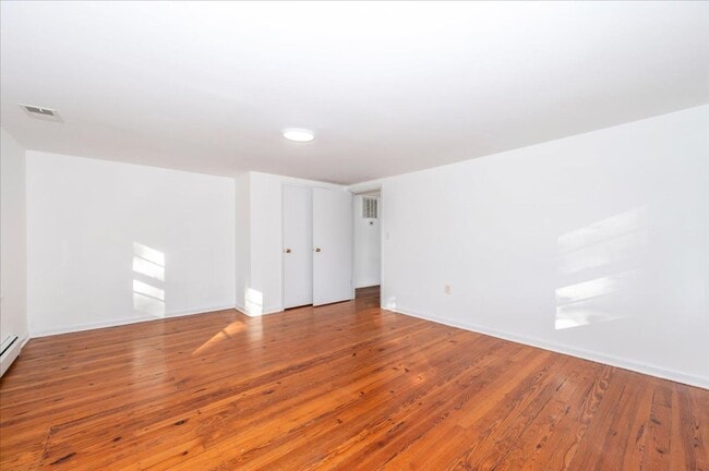 Building Photo - Private Home w/ Pond & Fantastic Views