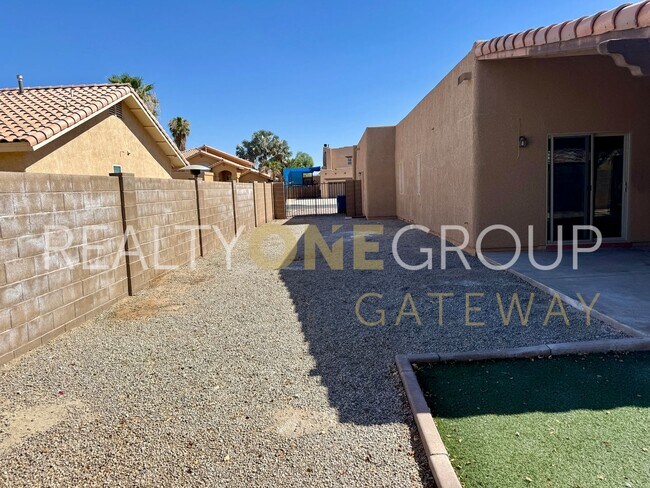 Building Photo - Barkley Ranch Corner Lot Home with 3 Car G...