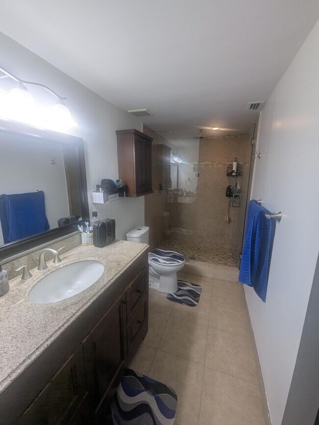 Building Photo - 4736 NW 90th Ave