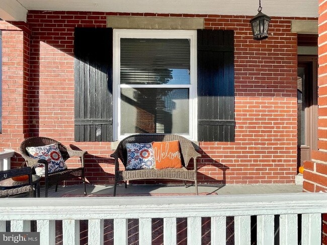 Building Photo - 118 Cocoa Ave