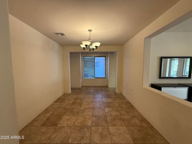 Building Photo - 1594 W Pelican Ct